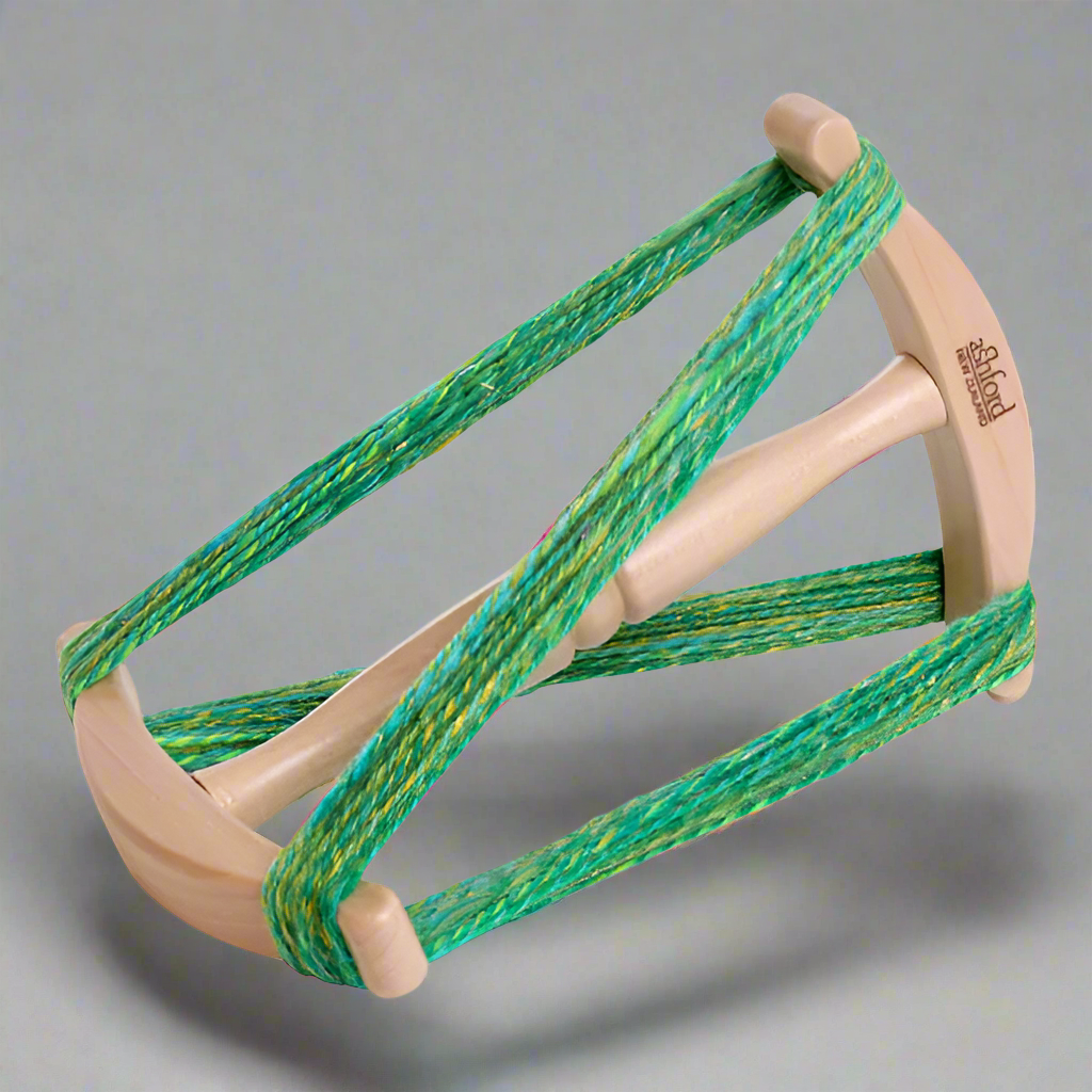 niddy noddy yarn skein winder