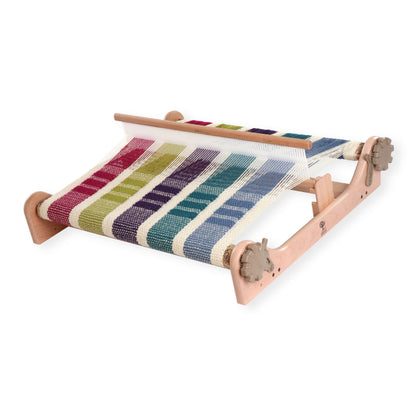 Rigid heddle LOOM
