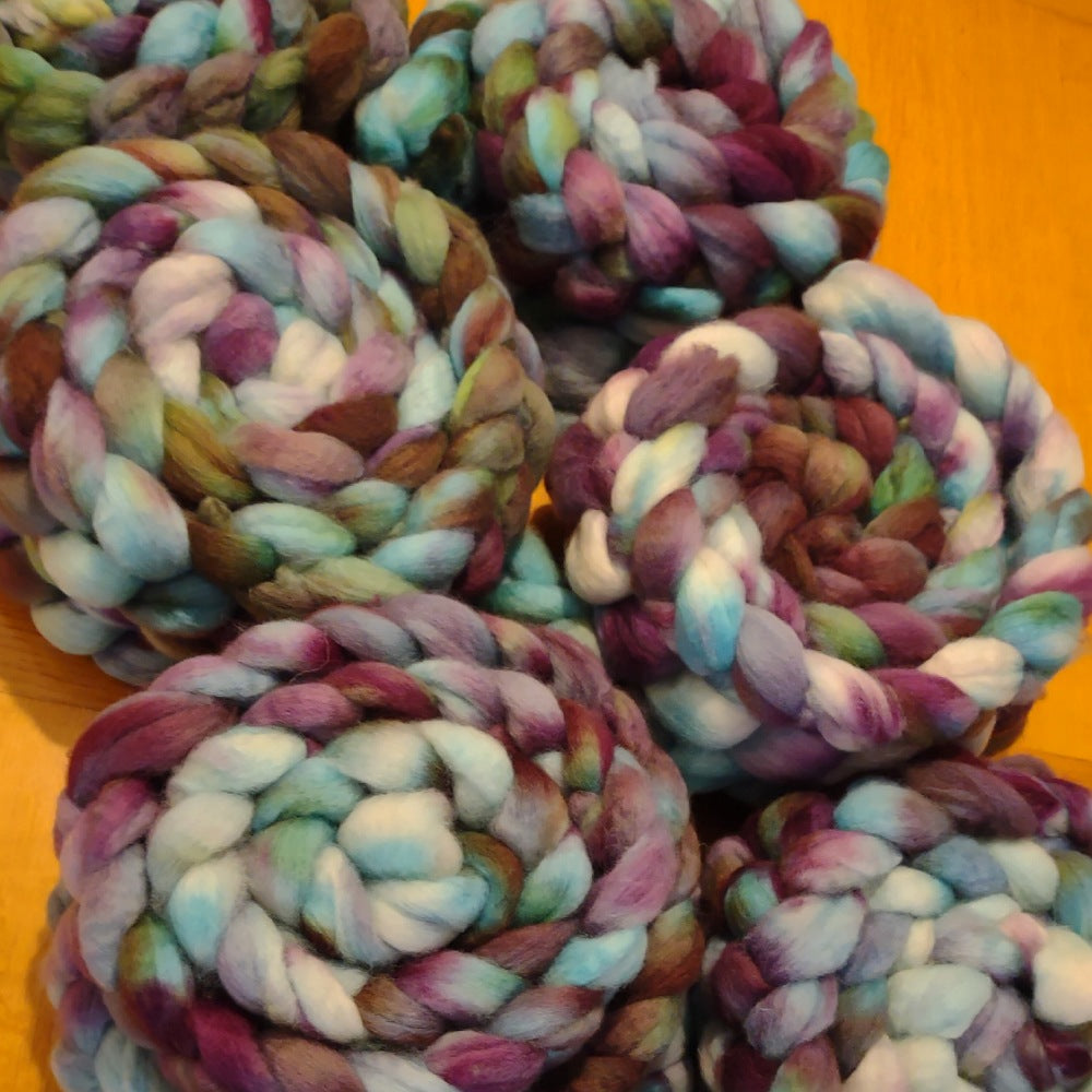 Hand dyed fibre club at fibrehut