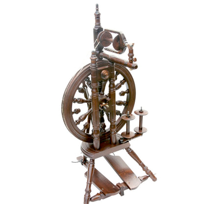 Kromski Minstrel spinning wheel