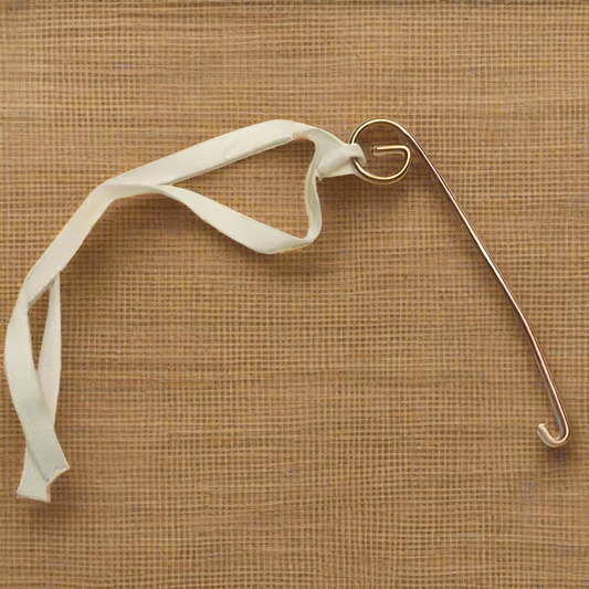 Flyer threading hook - Ashford