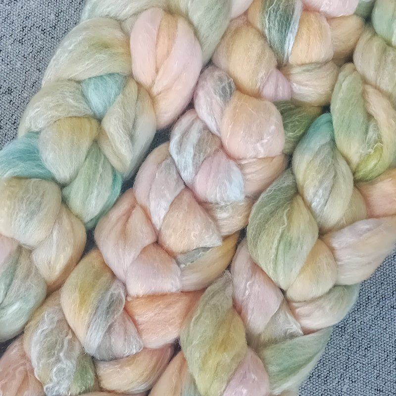 hand dyed fibre