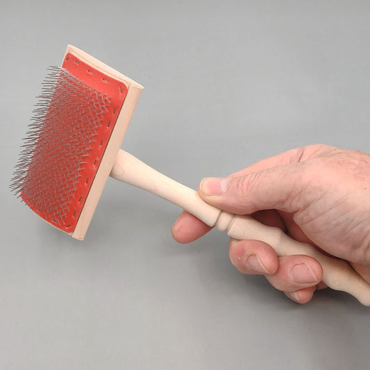 flick carder for wool fleece locks