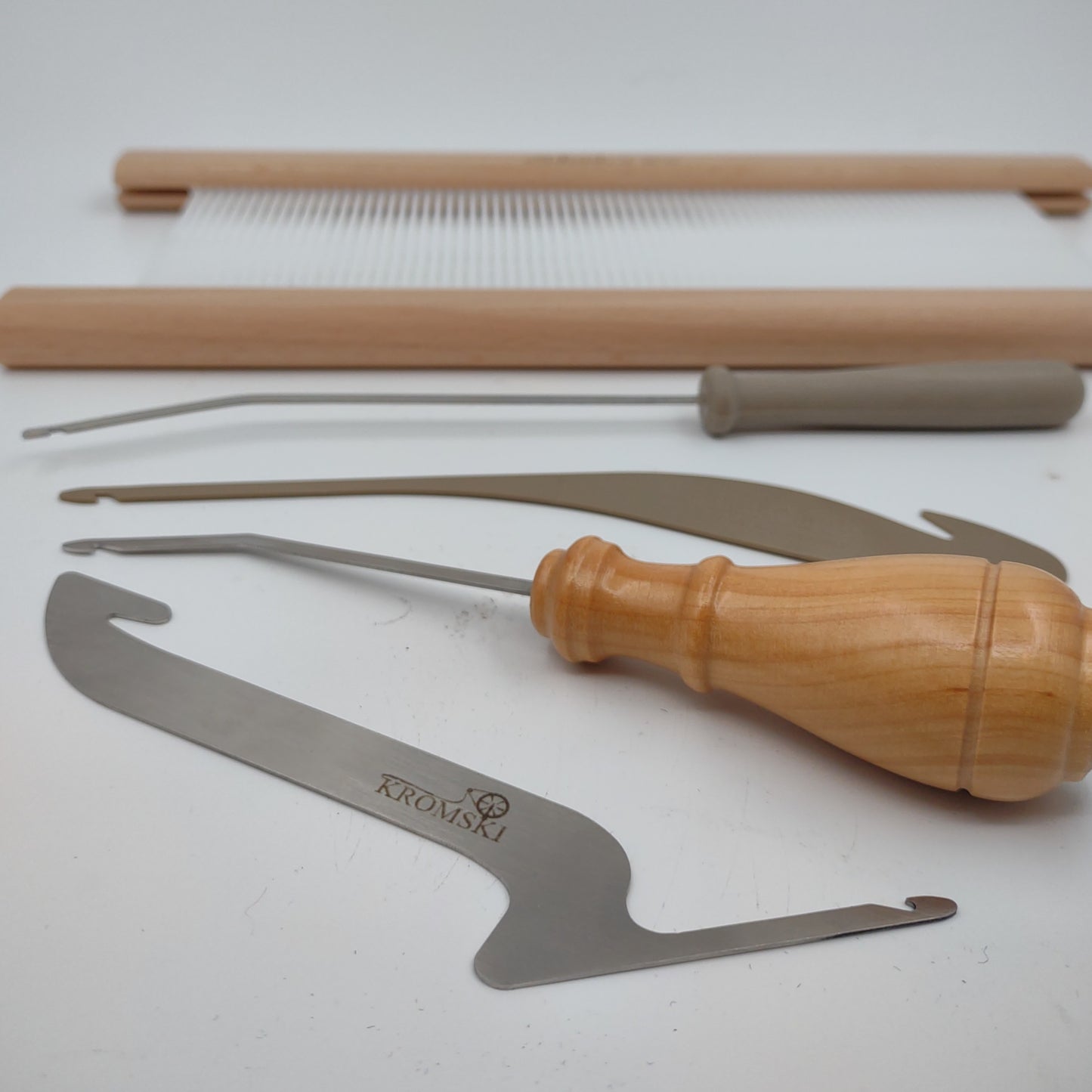 reed threading hooks at fibrehut